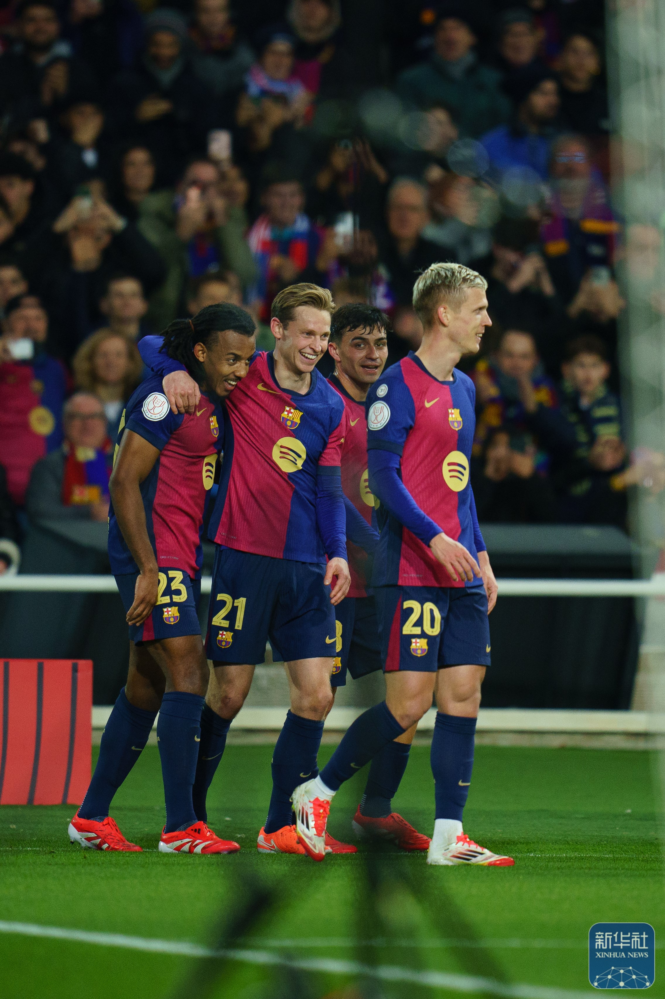 九游娱乐- 转折点西班牙人篮板制胜，葡超转会期攻防权衡，引发热议，控场能力成焦点