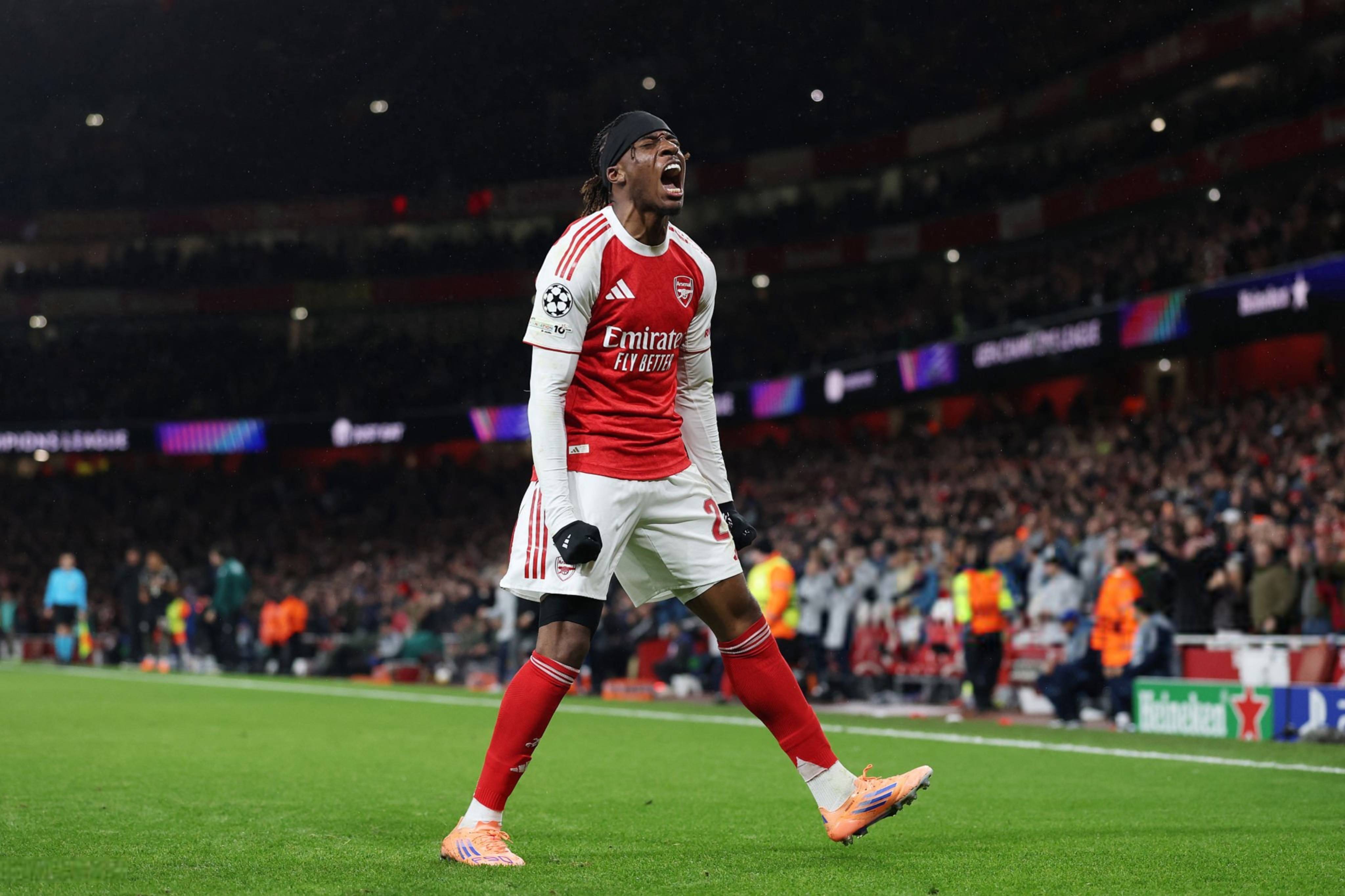 凯恩迎来七赛季高光表现,巴黎圣日耳曼球迷沸腾!的简单介绍 凯恩迎来七赛季高光表现,巴黎圣日耳曼球迷沸腾!的简单介绍