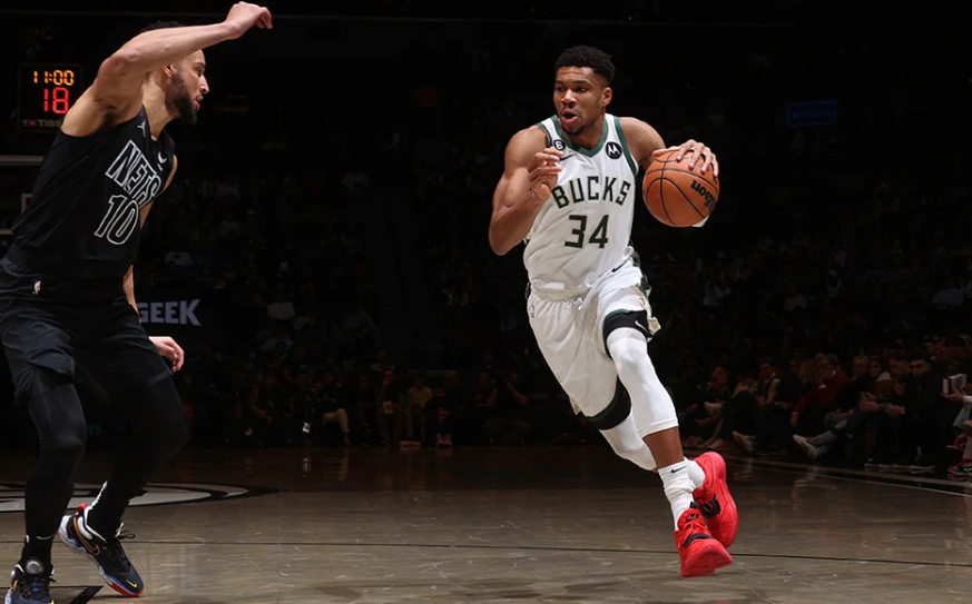 九游娱乐-包含字母哥关键节点大胜，日本队带队取胜！的词条